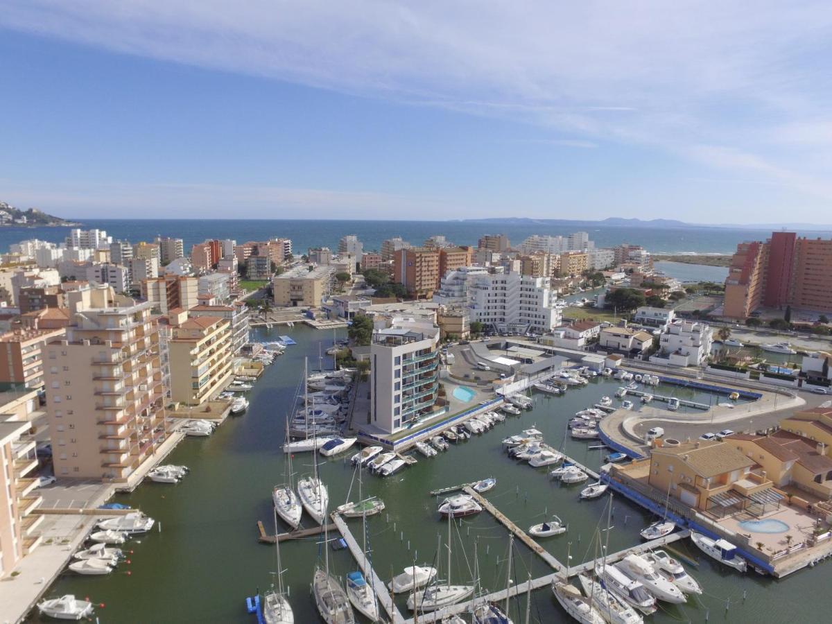 Rnet - Apartments Roses Port Trebol Kültér fotó