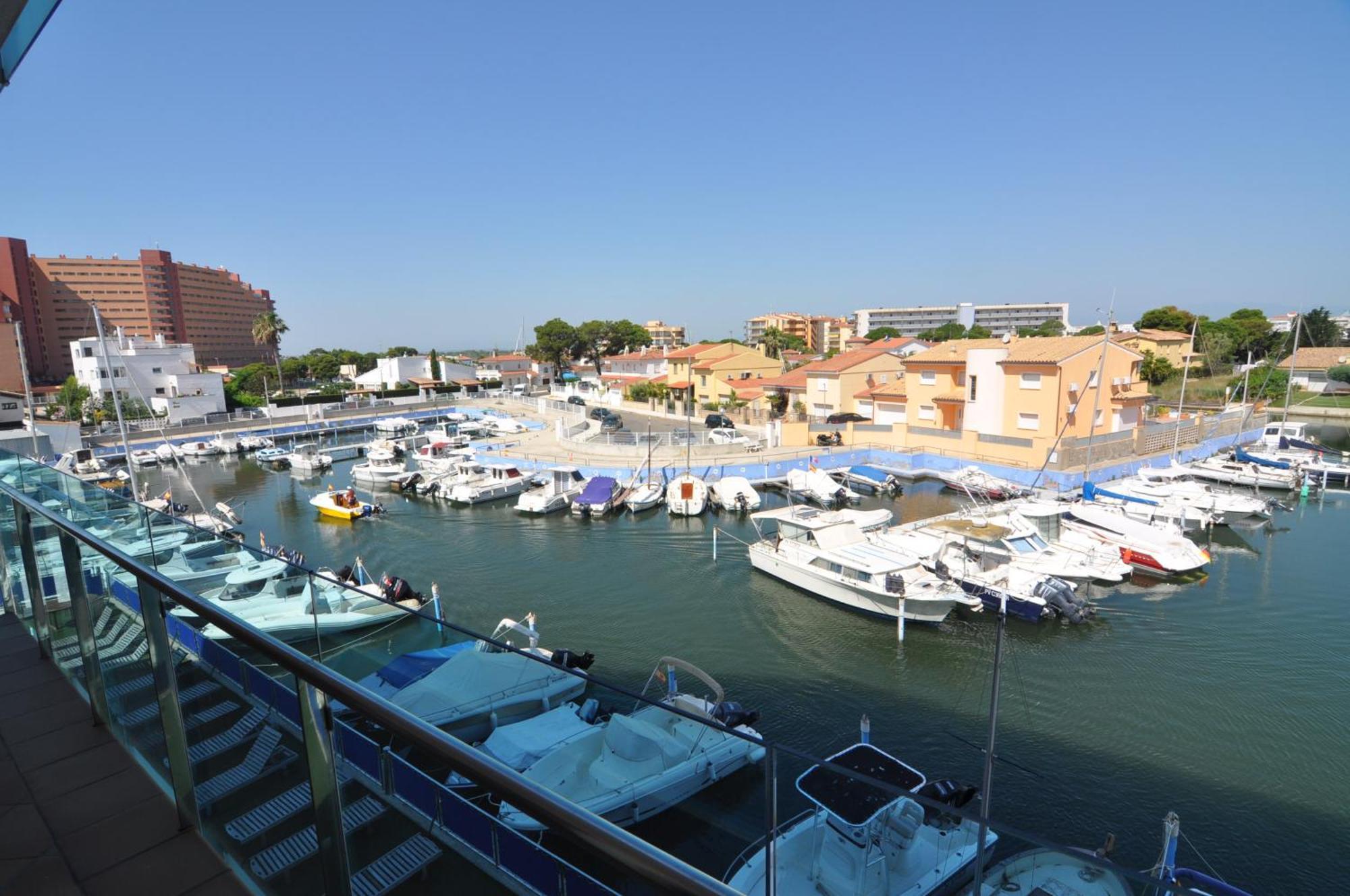 Rnet - Apartments Roses Port Trebol Kültér fotó