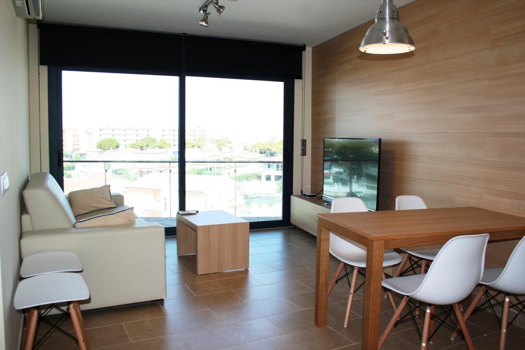 Rnet - Apartments Roses Port Trebol Kültér fotó